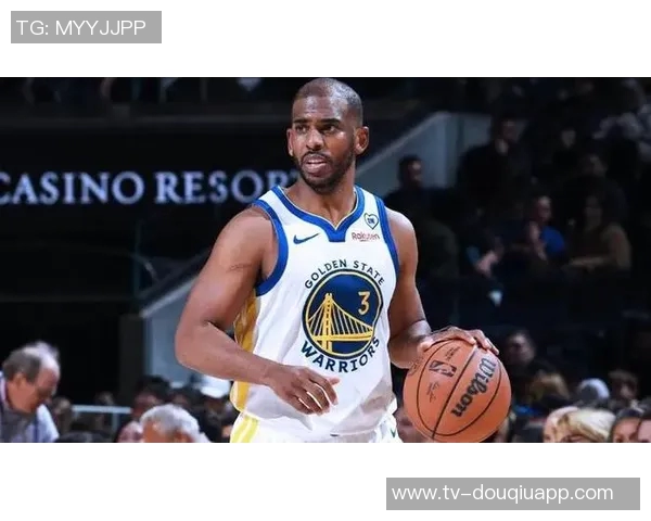 保罗早晨跑步保持自律精神焕发与媒体人见面状态良好