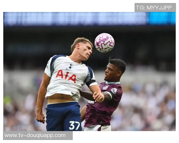 水晶宫与热刺首发阵容揭晓里沙利松穆阿尼库杜斯领衔出战