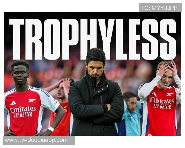 曼城遭遇失利仍显幸运曼联逐渐恢复球队秩序与状态